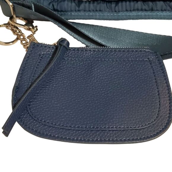 NWT Tommy Bahama Mini Mighty Quilted Crossbody Bag Seatbelt Adjustable Strap - Picture 3 of 8